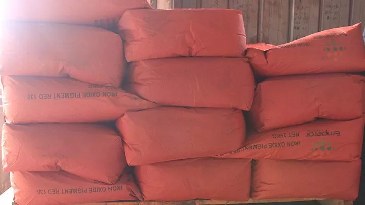 Iron oxide red with pallets